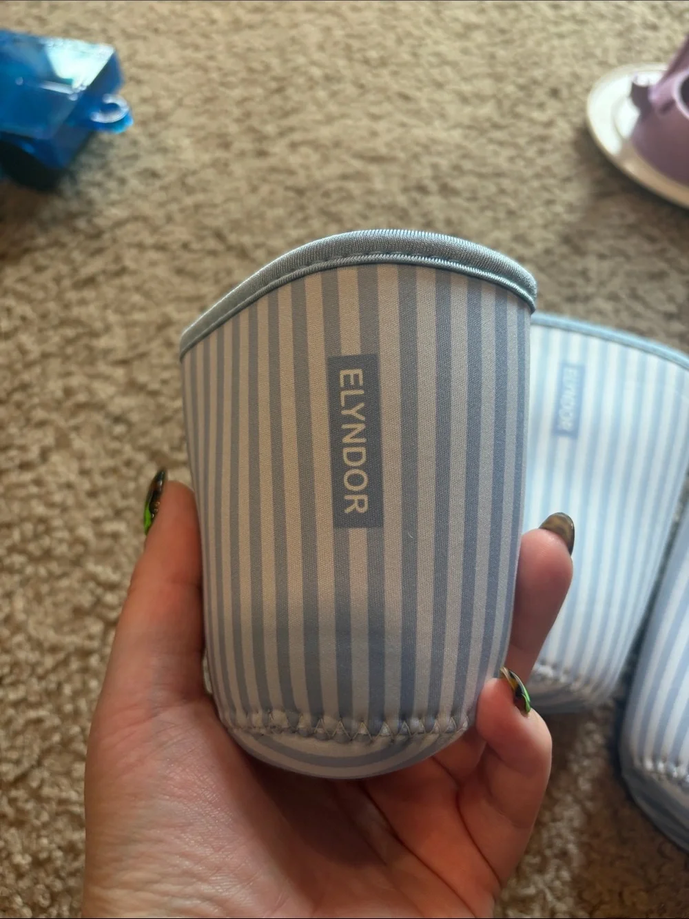 B71 Elyndor Lot of 3 (sm/md/lg) Blue & White Striped Coffee Coozie